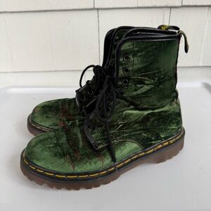 Dr. Martens Vintage Velvet Green Red Boots size UK5 US7